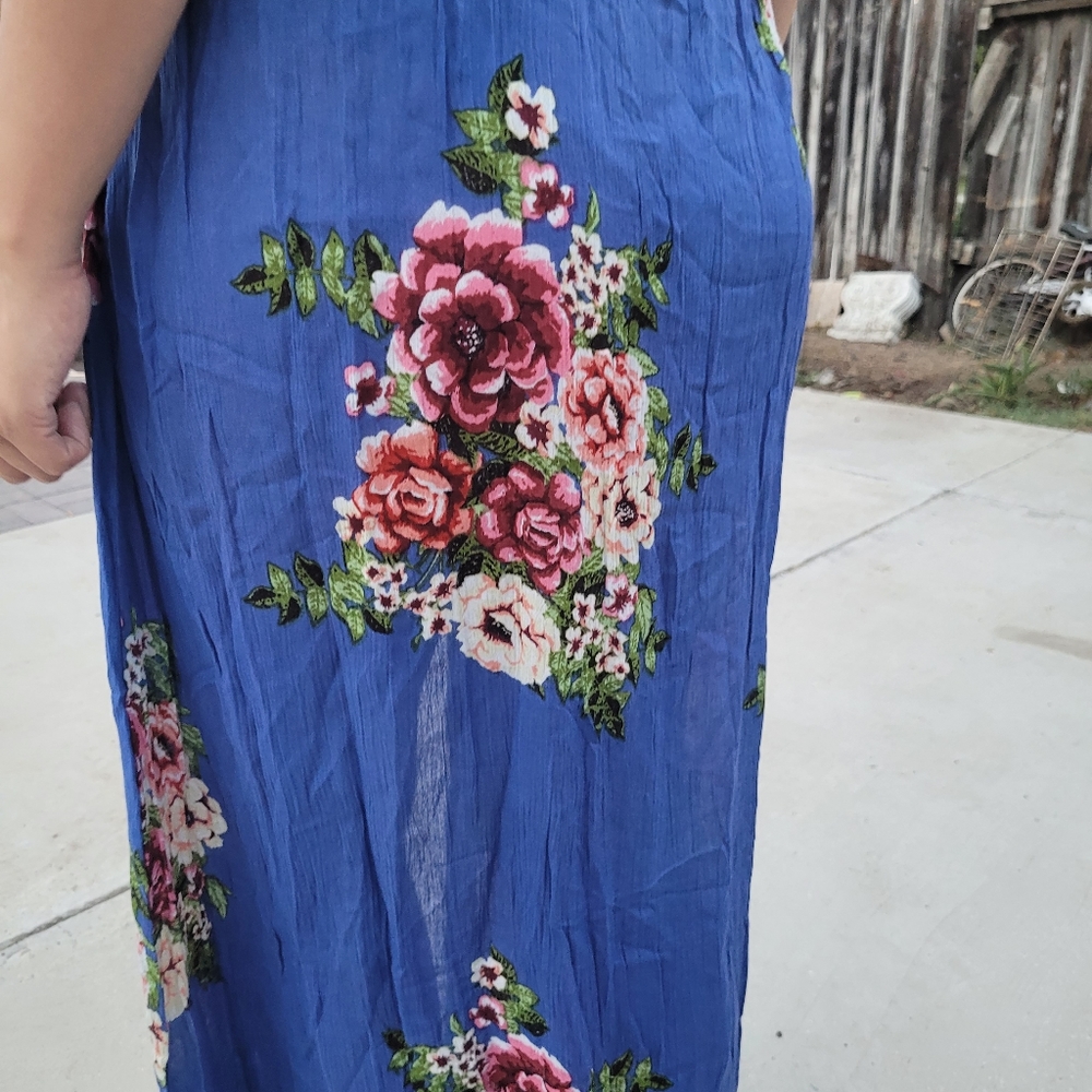 Exist  drees - Picture 13 of 13